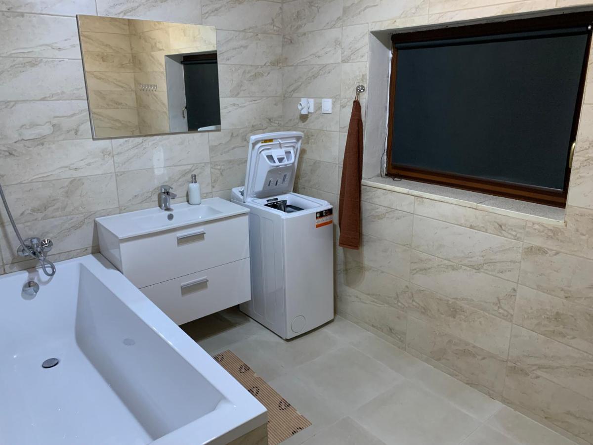 Bystravilla Екстер'єр фото